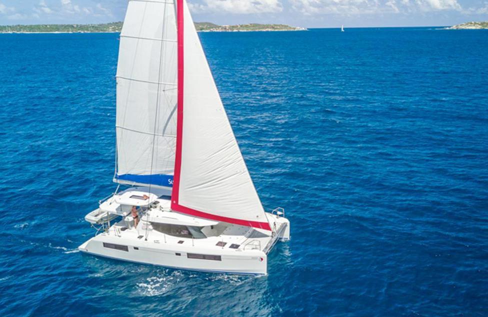 sunsail catamaran tours